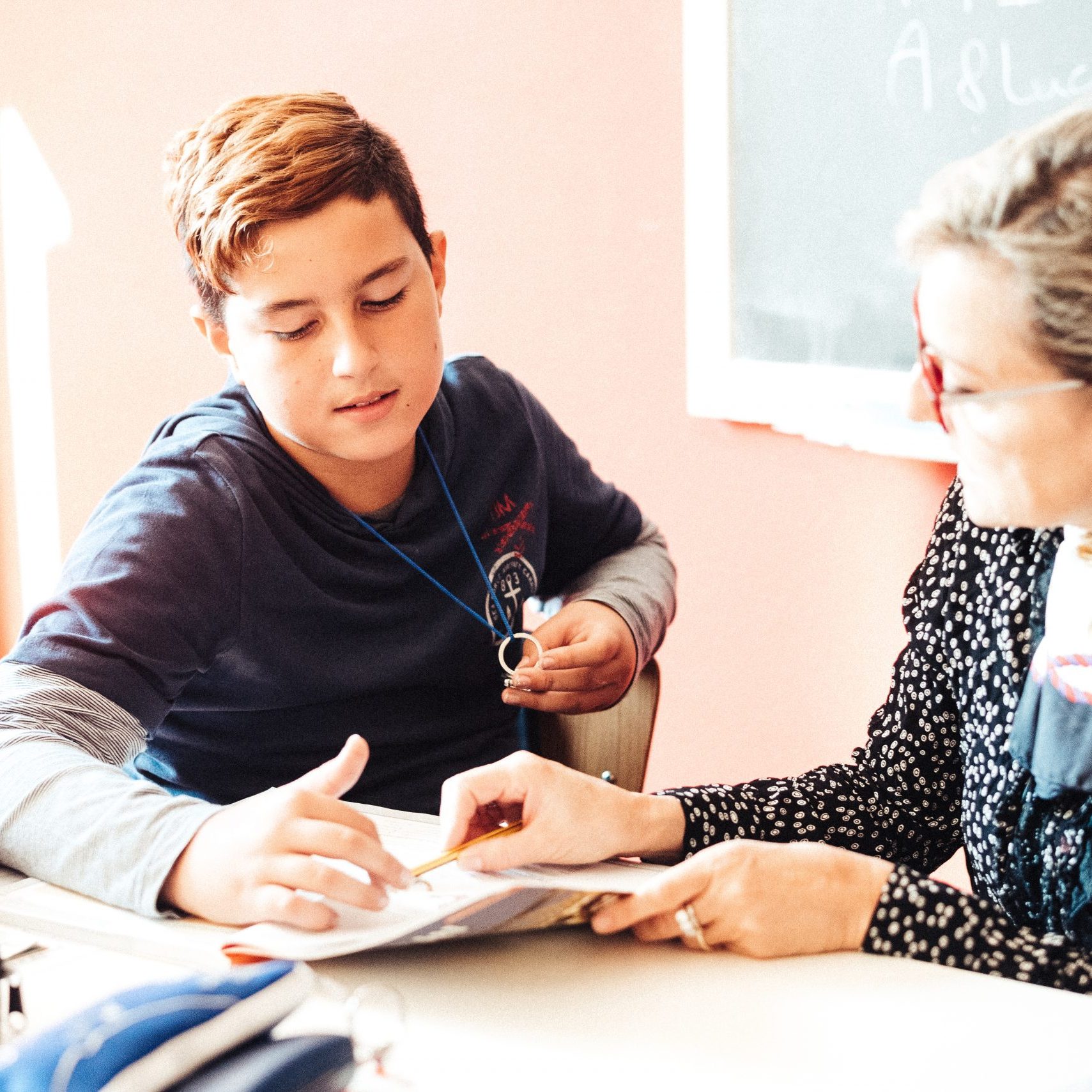 Don Bosco - Scuola Secondaria di Primo Grado - Equipe Educativa Studenti dell'Istituto Marsilio Ficino – attività in classe